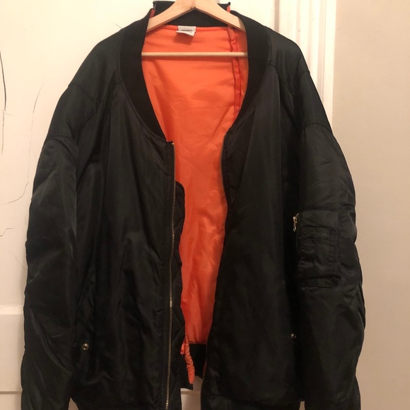 Vetement overzied Bomber Jacket - Picture 1 of 4